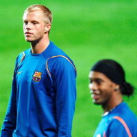 Один уже ушел, второй готовится