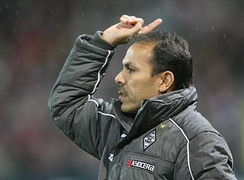 Йос Лухукай, bundesliga.de