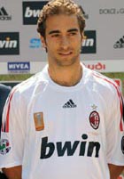 Матье Фламини, channel4.com