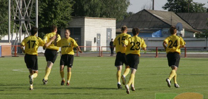 Нефтяник среди фаворитов, фото fcnaftovyk.com.ua