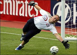 Пол Робинсон