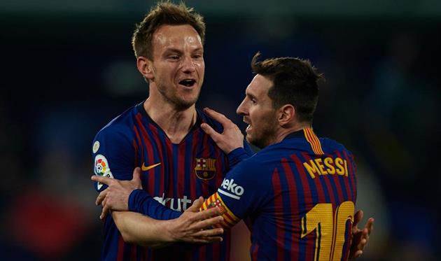 Иван Ракитич и Лионель Месси, Getty Images