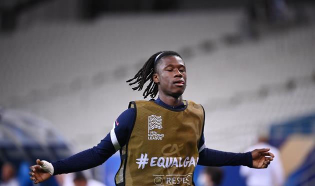 Эдуардо Камавинга, фото uefa.com