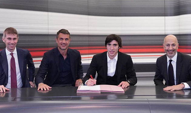 Презентация Тонали в Милане, AC Milan