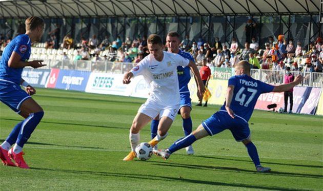 колос - пфк львов, upl.ua