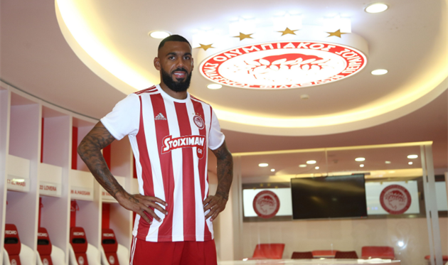 Янн М'Вила, Olympiacos FC