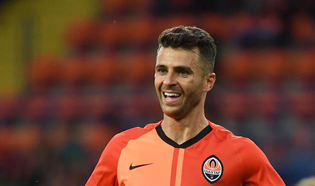 Жуниор Мораес, Шахтер