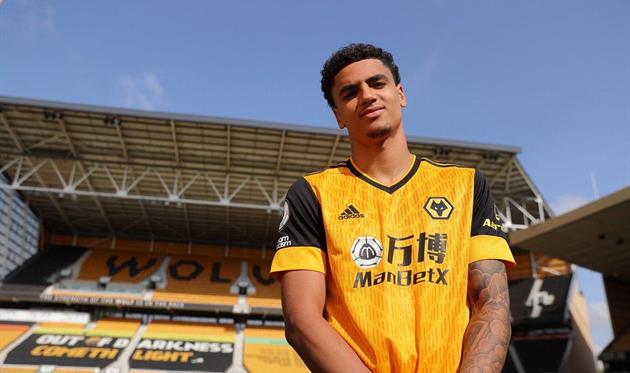 КИ-Яна Хоевер, фото Вулверхэмптон