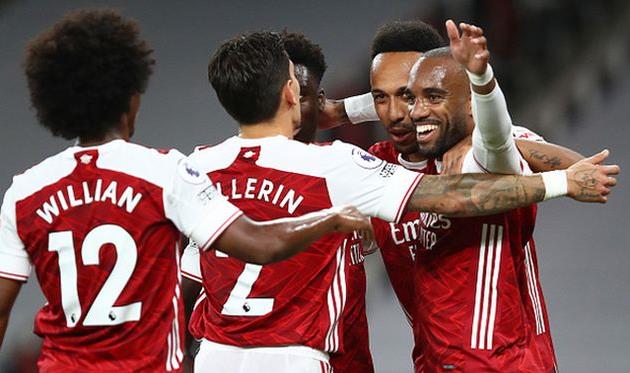 радость игроков арсенала, getty images