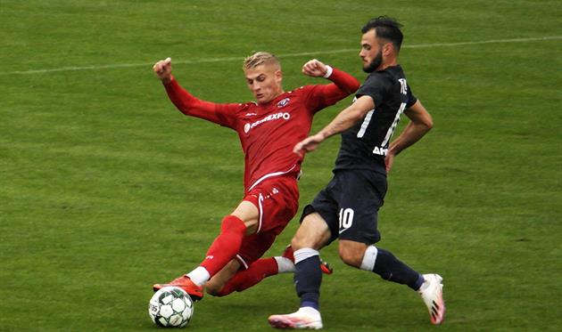 Горняк-Спорт – Днепр-1, ФК Горняк-Спорт