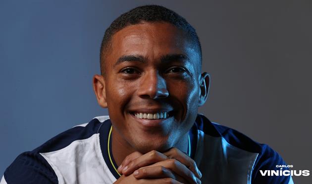 Карлос Винисиус, Тоттенхэм