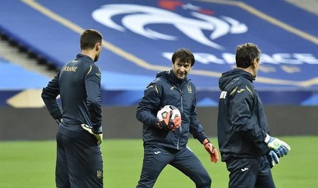 Александр Шовковский на тренировке сборной, УАФ