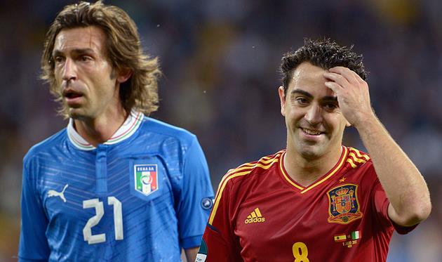 Андреа Пирло и Хави, Getty Images