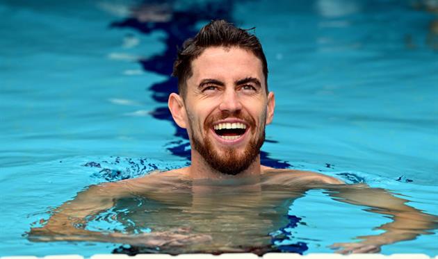 Челси хочет предложить Жоржиньо новый контракт