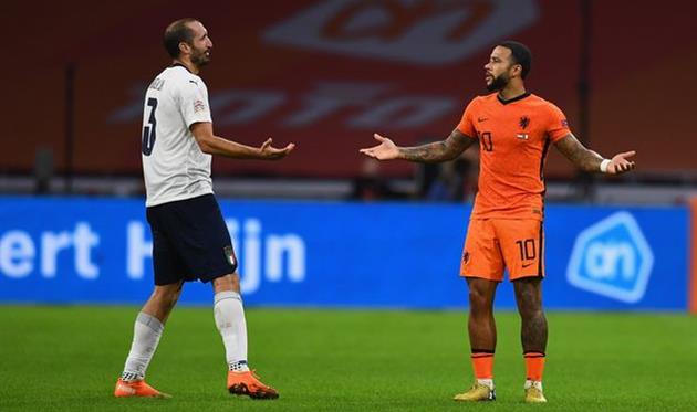 Мемфис Депай (справа) и Джорджо Кьеллини (слева) вновь встретятся в рамках Лиги наций, Getty Images