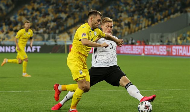 Александр Караваев (слева), getty images