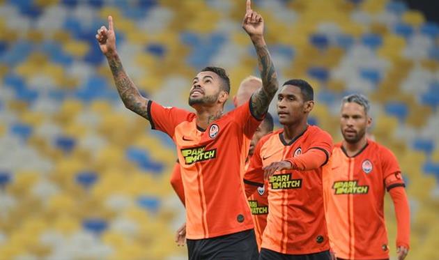 Шахтер — ПФК Львов, фото ФК Шахтер Донецк