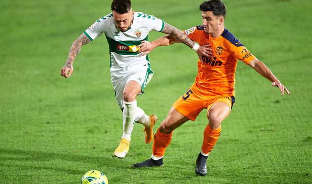 Валенсия на выезде уступила Эльче