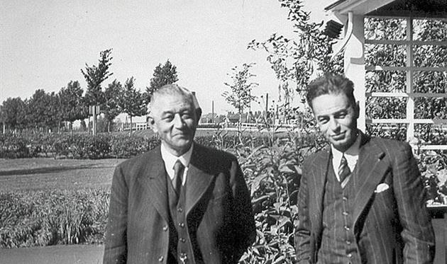 Арпад Вейс (праворуч)