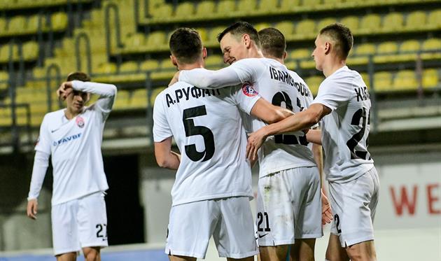 футболисты Зари, фото ФК Заря Луганск