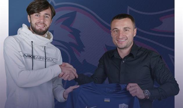 Алексей Хахлев (слева) и Михаил Кополовец (справа), фото ФК Минай