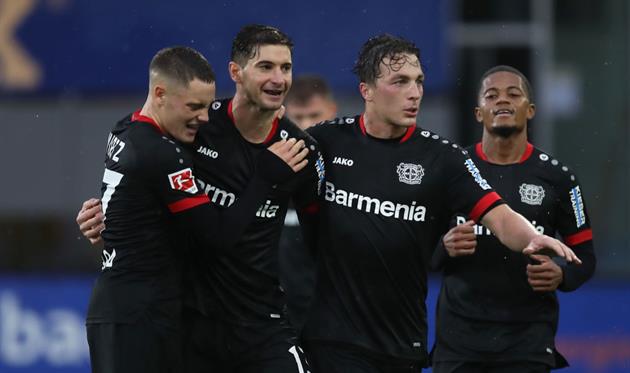 Байер в результативном матче обыграл Фрайбург