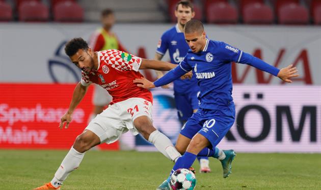 Шальке и Майнц сыграли в результативную ничью