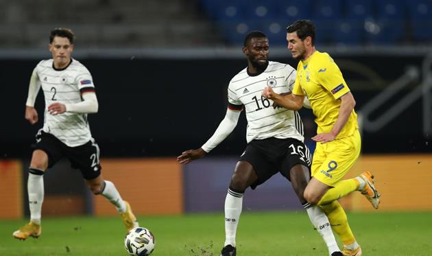 Яремчук открыл счет в матче против Германии