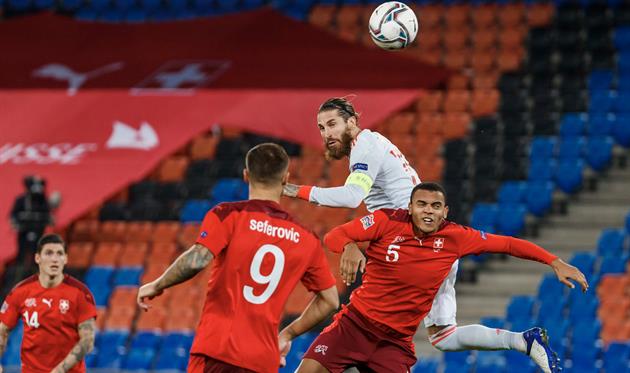 Швейцария - Испания, фото twitter.com/SeFutbol