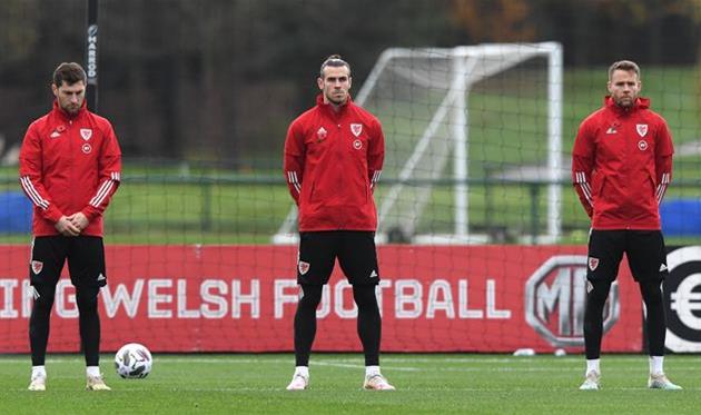 Гарет Бэйл (в центре), Getty Images