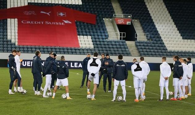 Сборная Украины накануне матча против Швейцарии, Getty Images