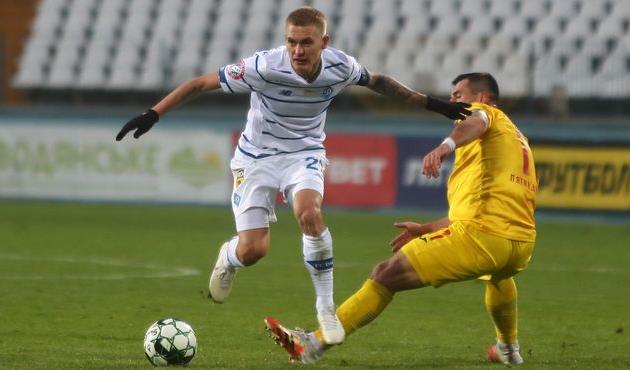 Виталий Буяльский в матче против Ингульца, фото ФК Динамо Киев