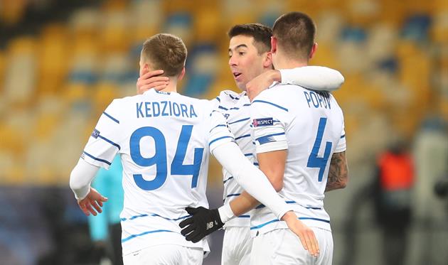 Томаш Кендзера, Карлос Де Пена и Денис Попов, фото ФК Динамо Киев