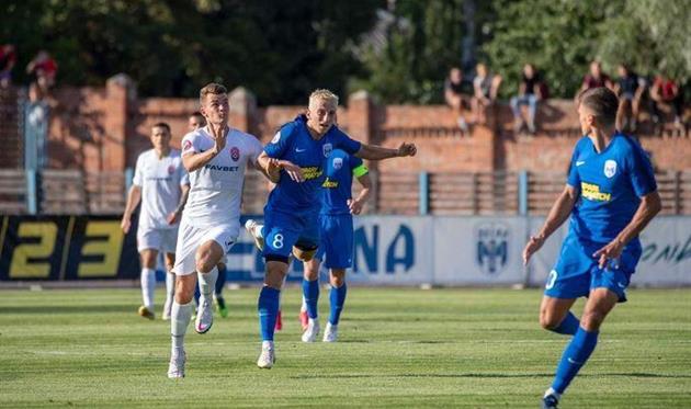 Десна - Заря, фото Заря