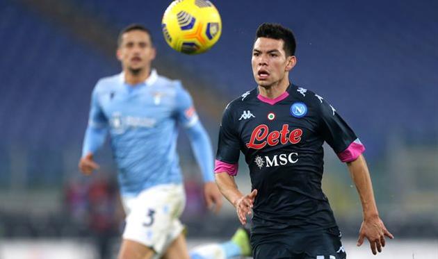 Ирвинг Лосано в матче против Лацио, getty images