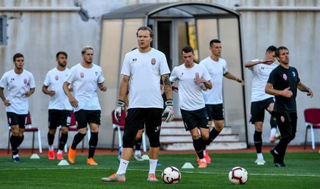 Футболисты Зари, ФК Заря