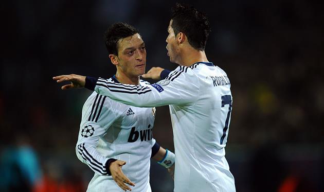 Месут Озил и Криштиану Роналду, Getty Images