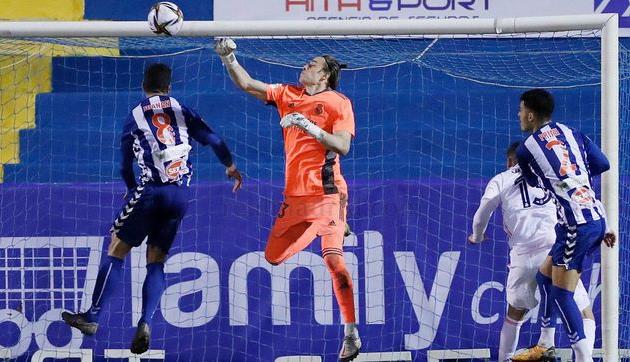 Андрей Лунин в своем первом матче за Реал, realmadrid.com