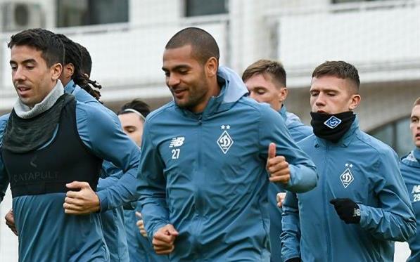 Клейтон (по центру), ФК Динамо Киев