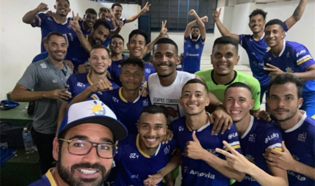 Президент и футболисты Пальмаса, twitter