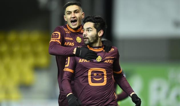 Марьян Швед с одноклубником, Photo News