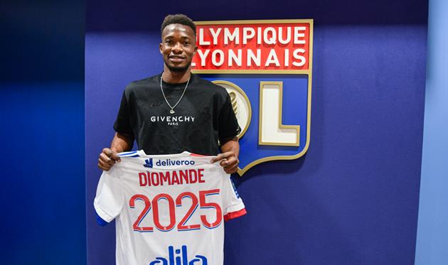 Синали Дьоманд, ФК Лион