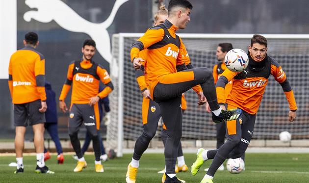 Фото ФК Валенсия