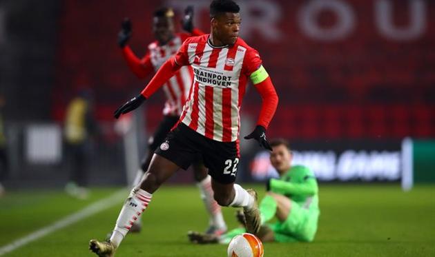 Дензел Думфрис, Getty Images