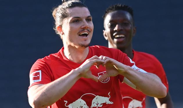 Радость игроков Лейпцига, getty images