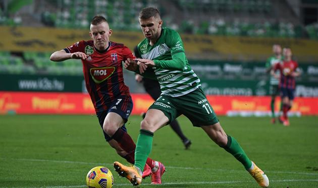 Иван Петряк (слева), ФК Ференцварош