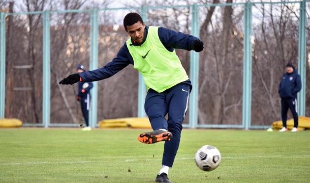 Марк Рене Мампасси, ФК Мариуполь