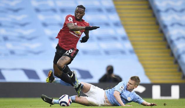 Александр Зинченко в матче против Манчестер Юнайтед, Getty Images