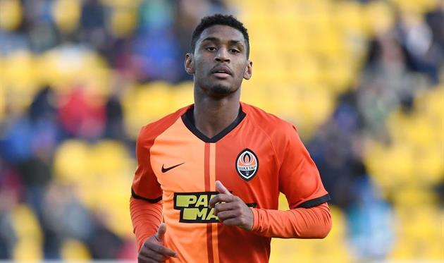 Тете, ФК Шахтер