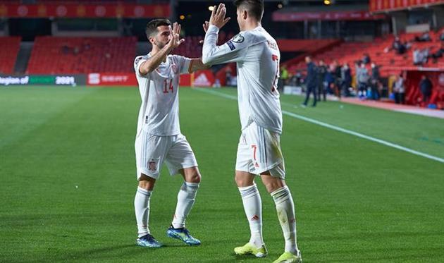 Хосе Луис Гайя и Альваро Мората (справа), Getty Images